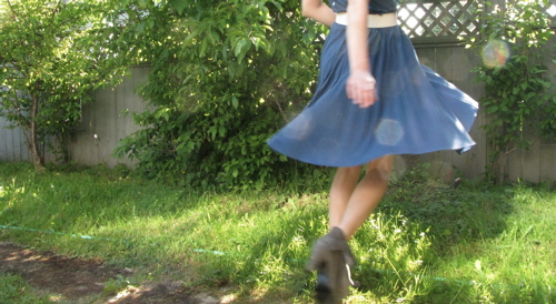 vintage-dress-twirl