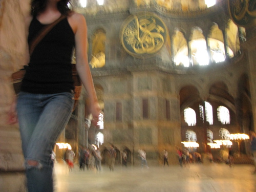 aya-sophia-int aya-sophia-int