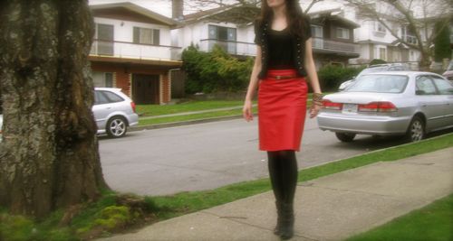 red-leather-skirt1