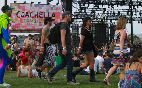coachella-2010-crowd