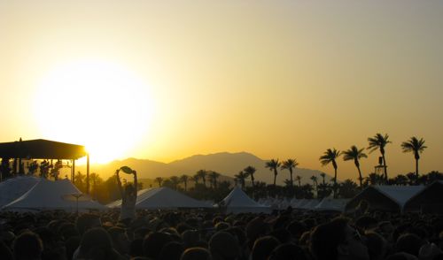 coachella-2010-festival-desert