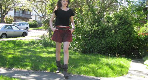 vintage-makeover-red-jeans-shorts