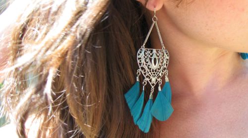 feather-earrings-f21 feather-earrings-f21