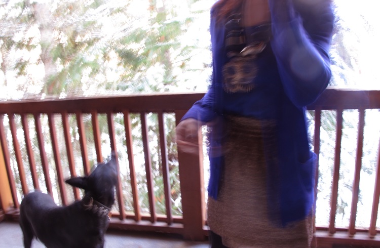 sweater blurry